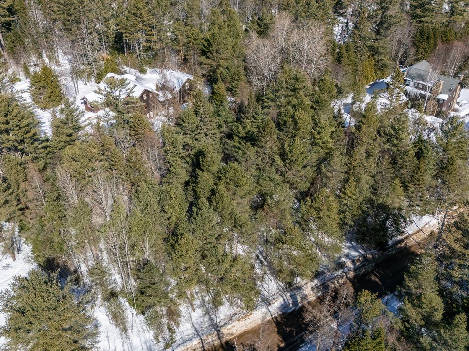 LandOnCobbleHillRoad_A_Mid_Lot_L