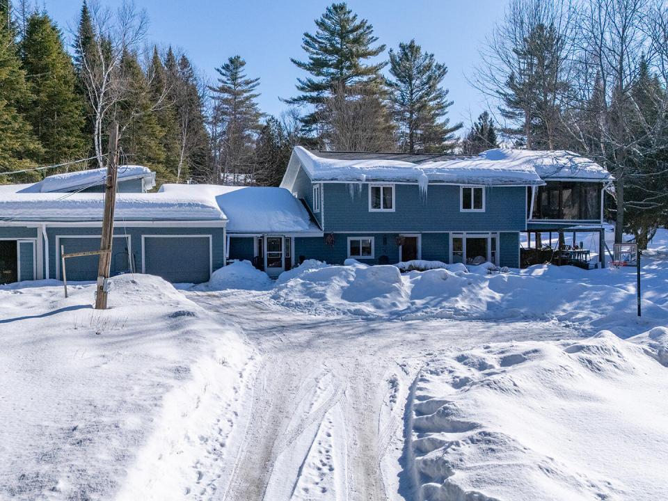 VermontvilleHomeOnRoute3