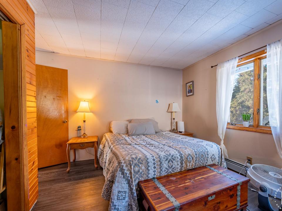 VermontvilleHomeOnRoute3_Bedroom2