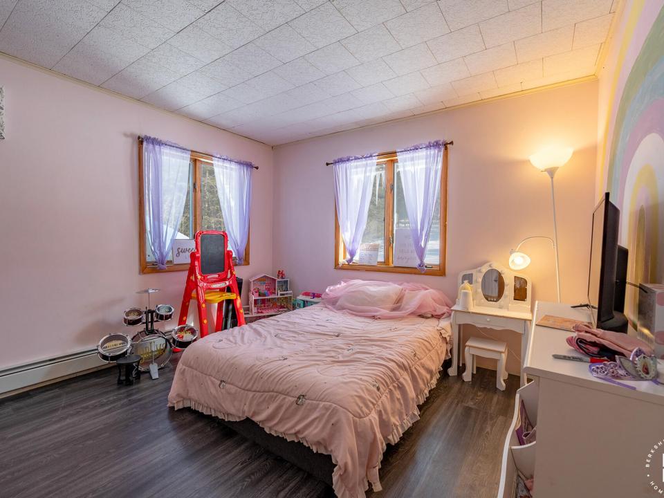 VermontvilleHomeOnRoute3_Bedroom3