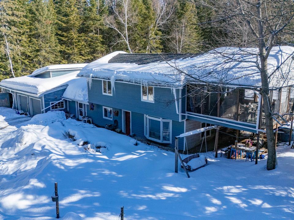 VermontvilleHomeOnRoute3_Exterior_R