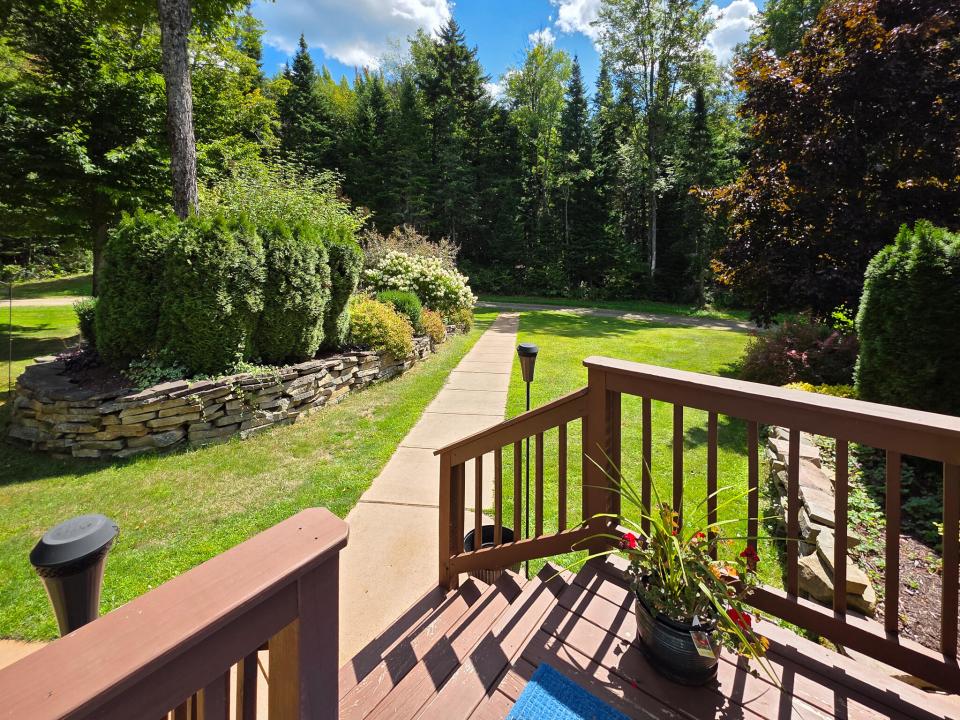 LB 14 Tamarack Dr-19