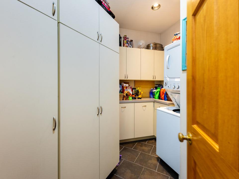 LB 14 Tamarack Dr-47