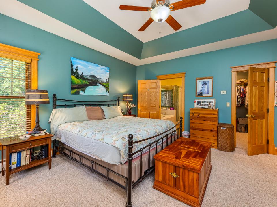 LB 14 Tamarack Dr-22