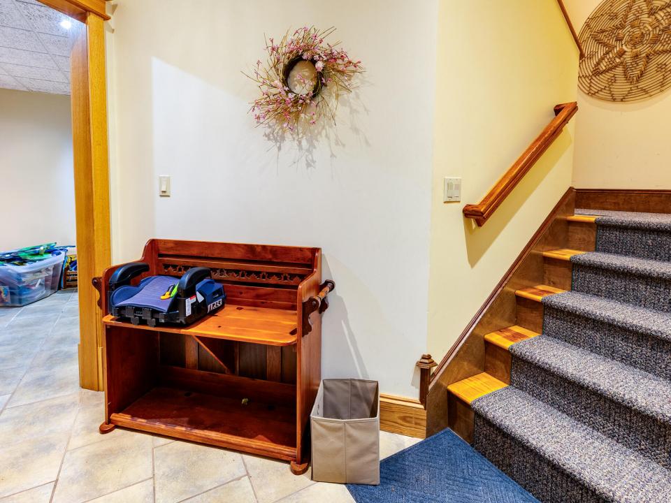 LB 14 Tamarack Dr-49