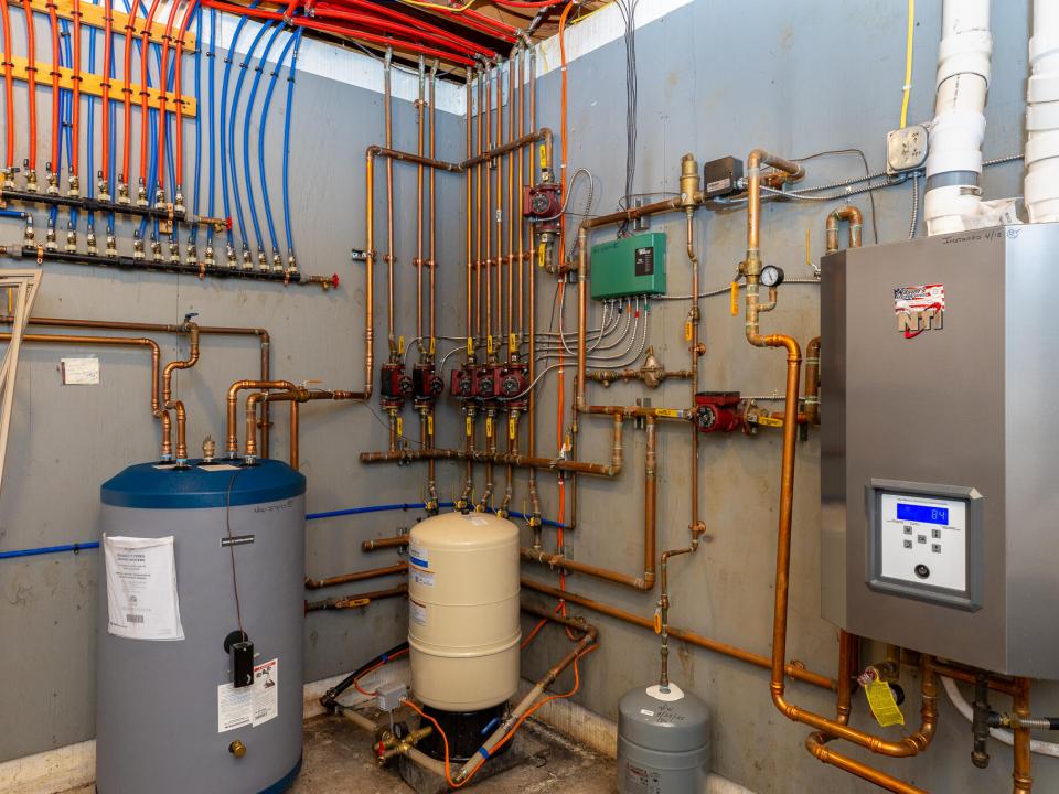 LB 14 Tamarack Dr-54