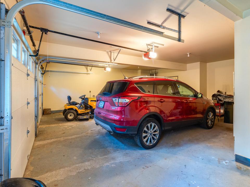 LB 14 Tamarack Dr-57