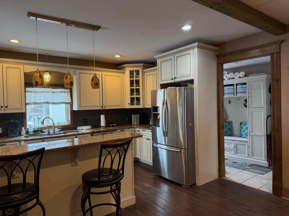 3012 Main Kitchen