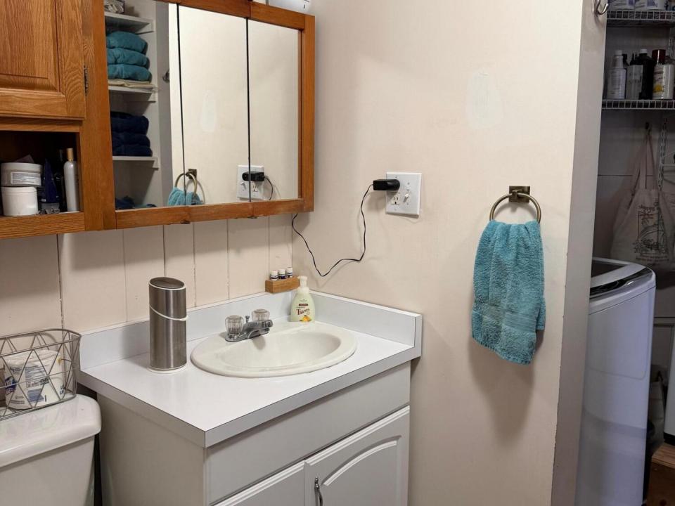 3012 Main master bath