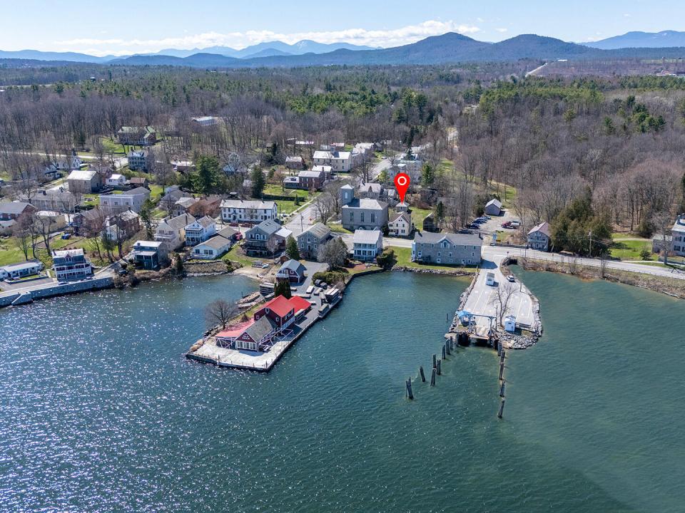 EssexHomeWithLakeViews_S_A_Property_Ferr