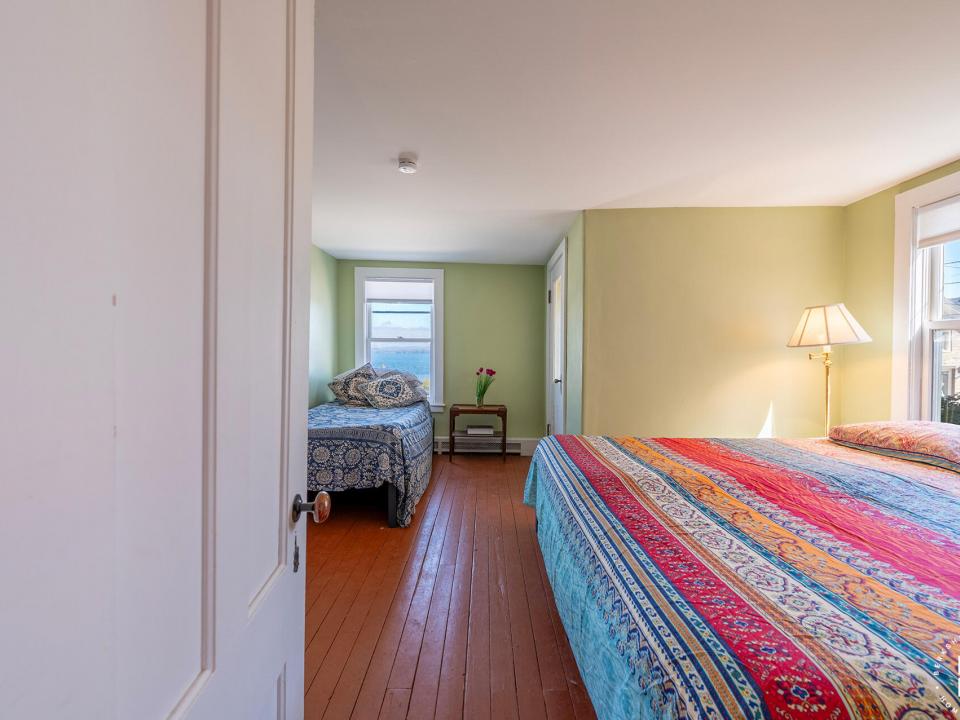 EssexHomeWithLakeViews_S_Bedroom2_Lake