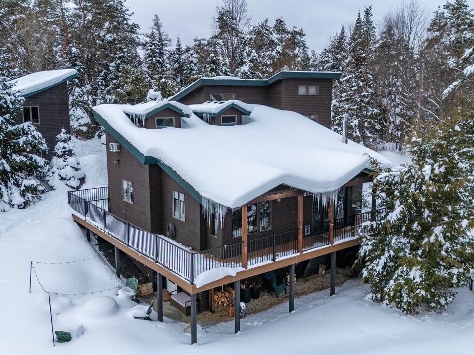 GorgeousHomeOnAveryville_A_Exterior_Back