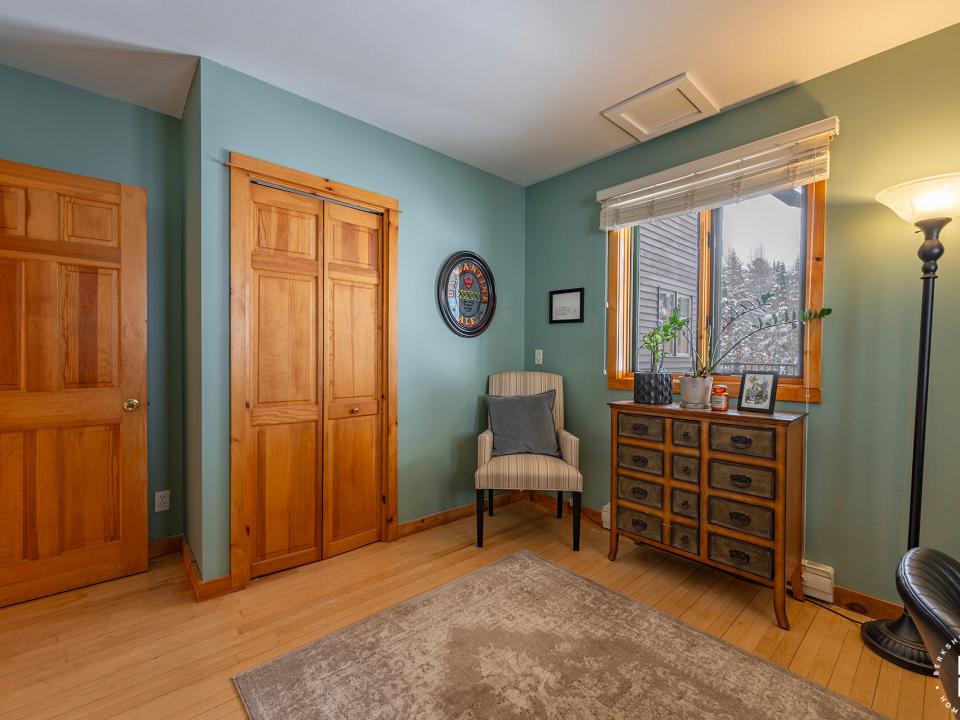 GorgeousHomeOnAveryville_Office_Closet