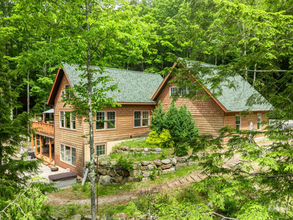 163 Riverside Dr SL-2