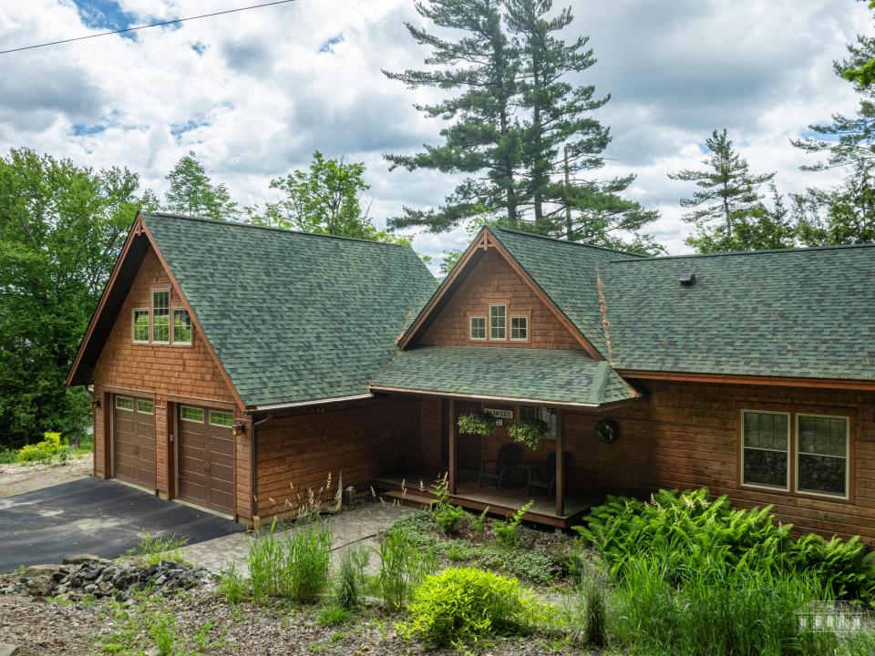 163 Riverside Dr SL-8