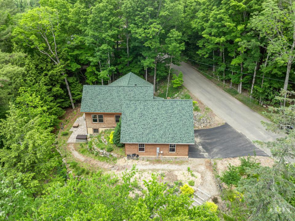 163 Riverside Dr SL-12