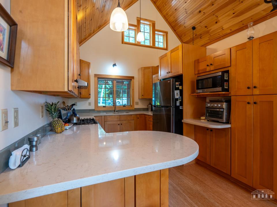 163 Riverside Dr SL-38