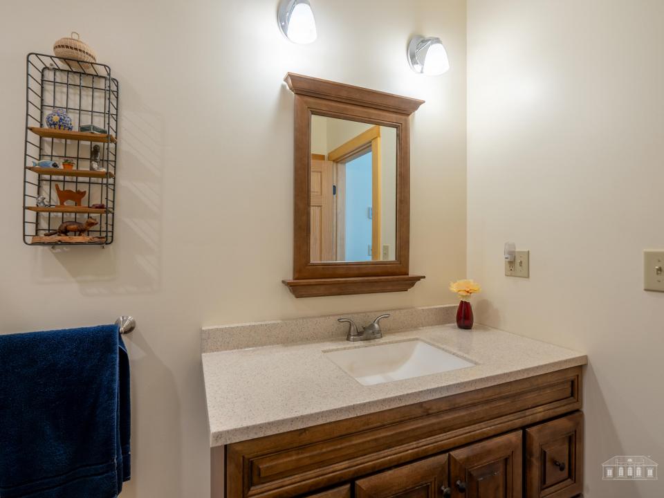 163 Riverside Dr SL-51