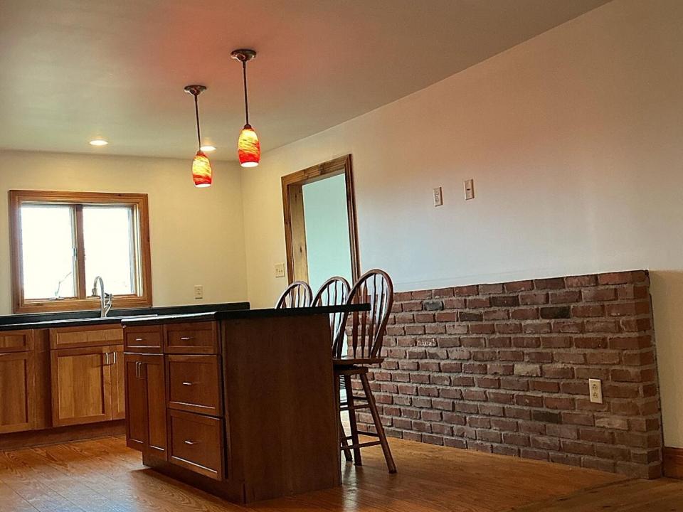 kitchen dinning room.45pg