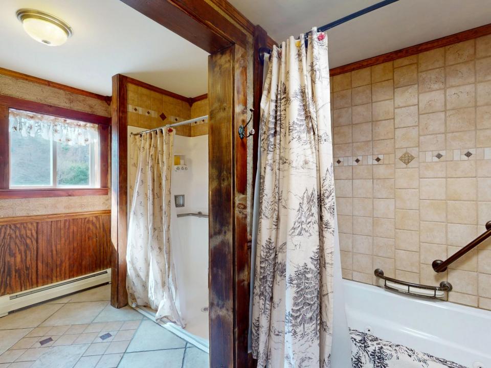 Accessible Bathroom - Main Floor