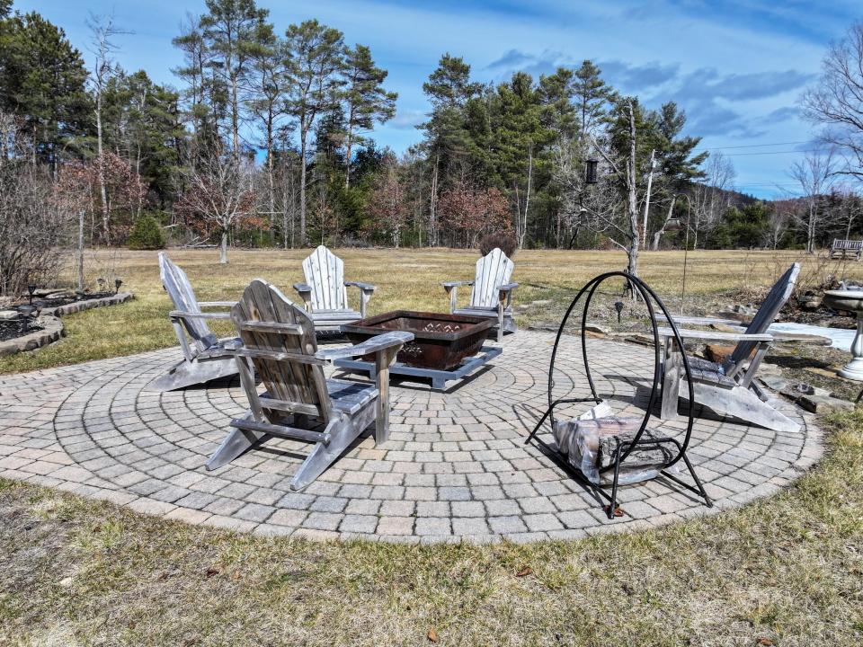 Front Lawn Firepit Area