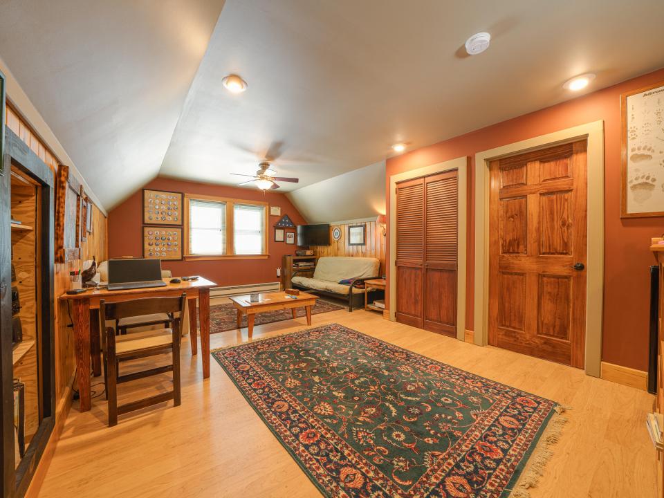 122 Moose Pond Ln-36