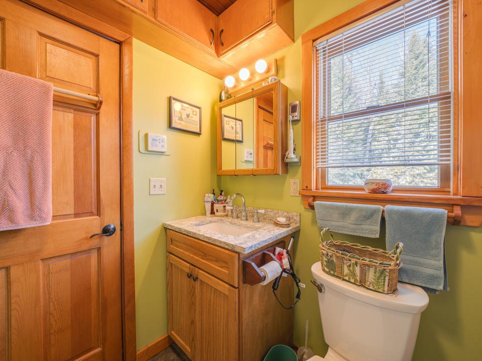 122 Moose Pond Ln-59