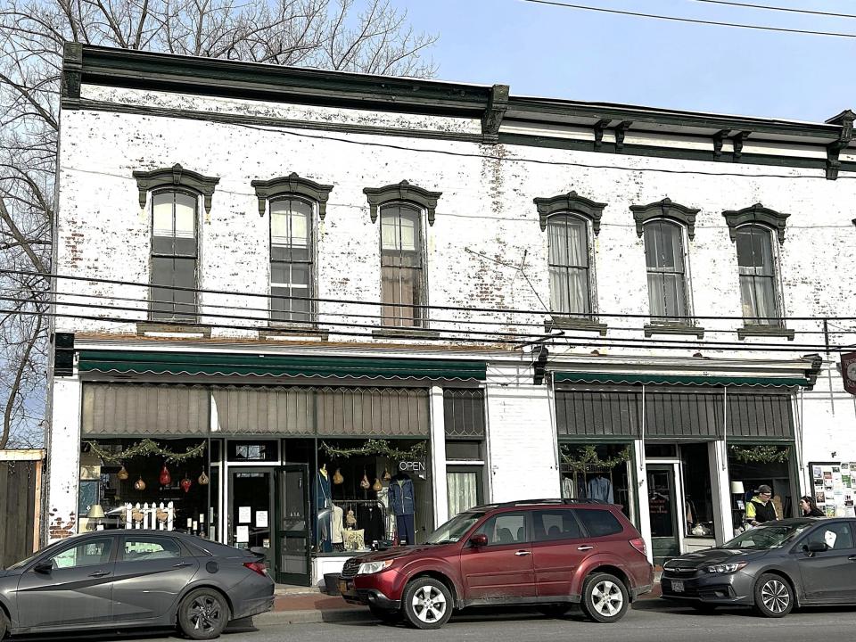 Gift Shop1