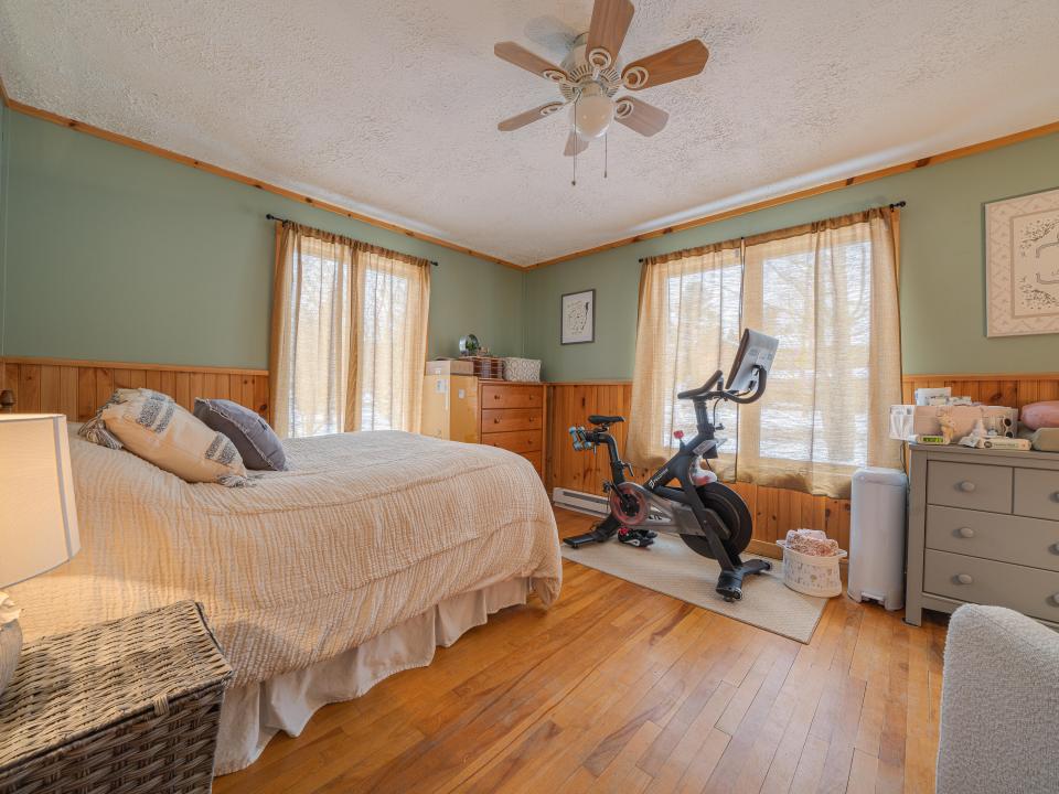 74 Broad St-51