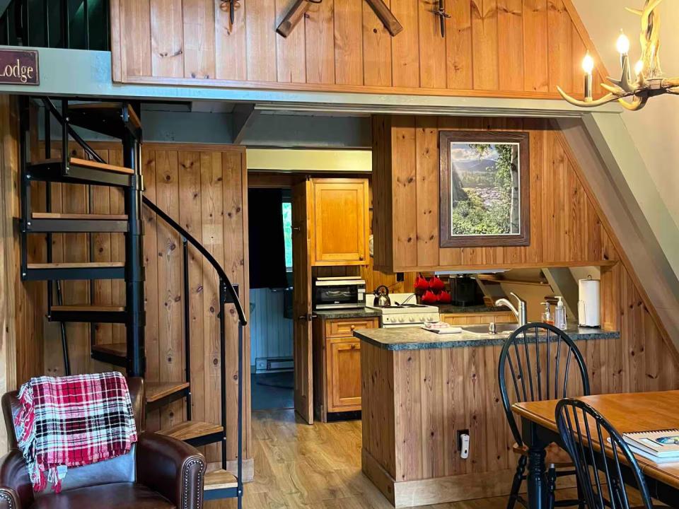 Little Peak interior 2