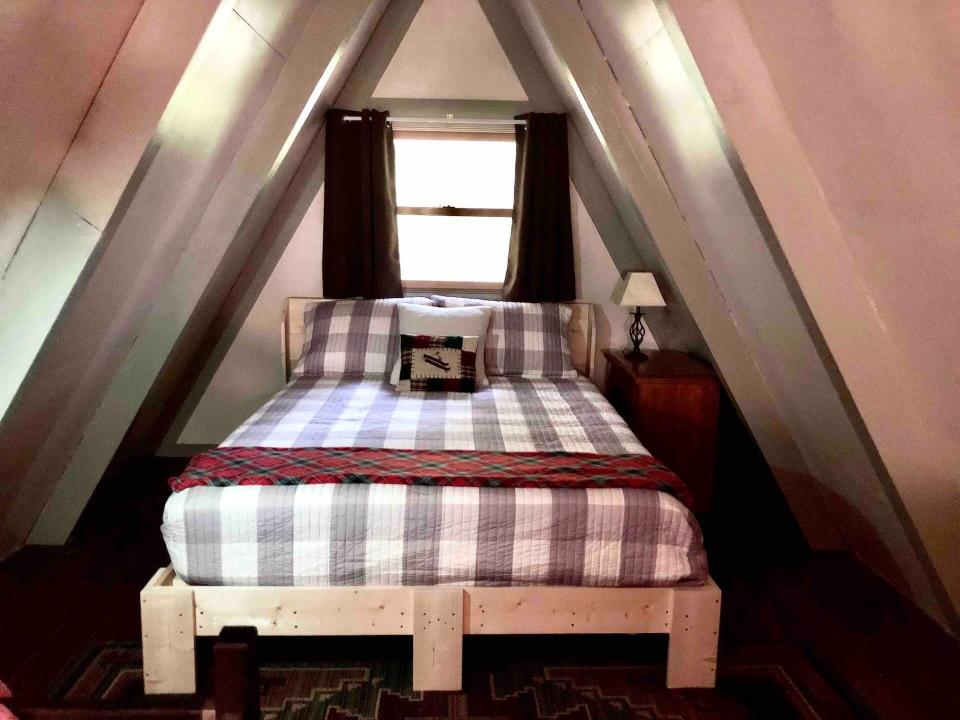 Little Peak loft