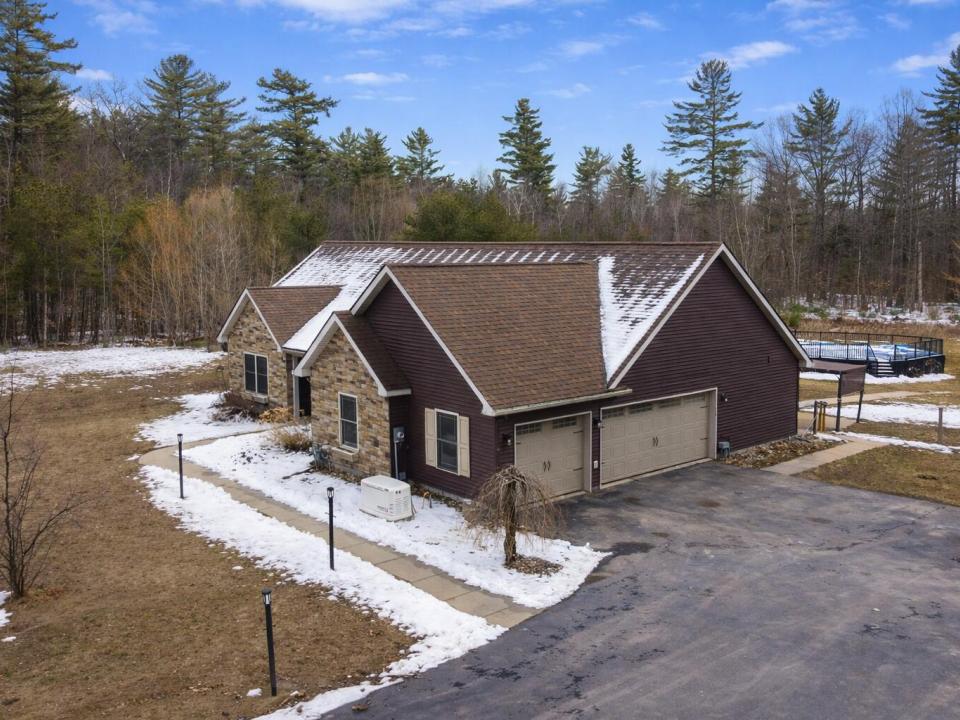 2B4ABC27-D1D6-4085-87CA-6EAFB7648DE5