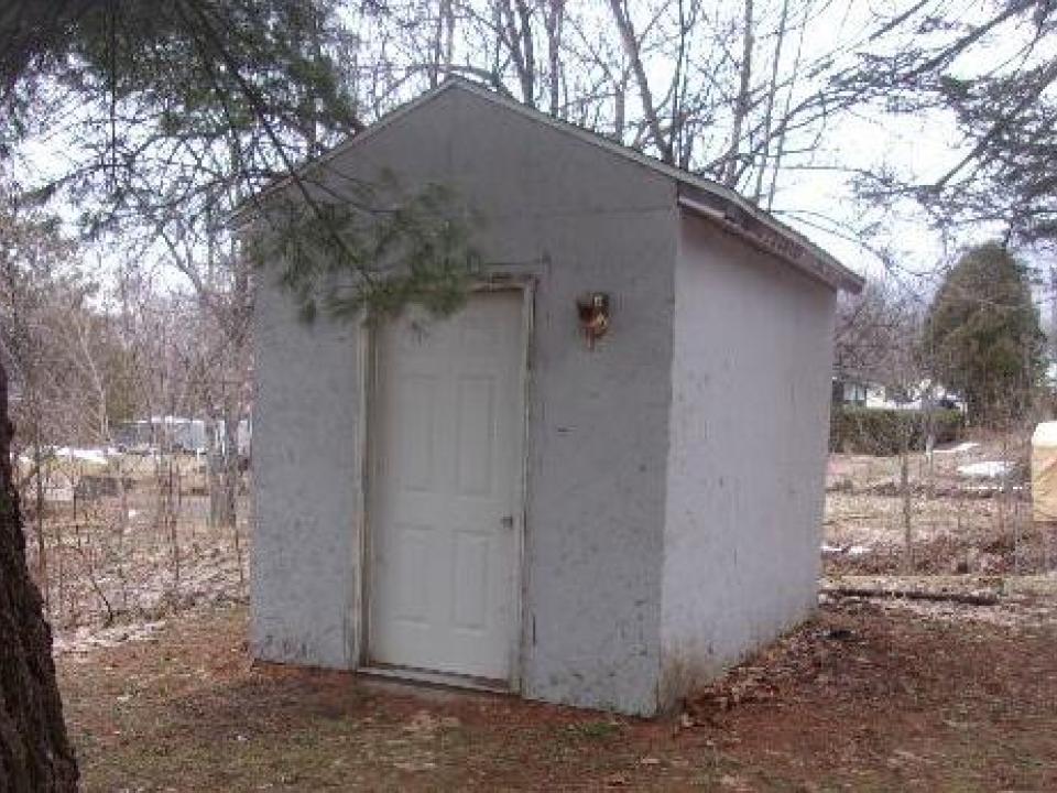shed
