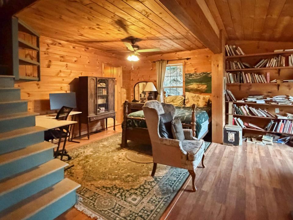 F06A89B4-2EE2-43C9-B27B-C1A24A6CBEB6