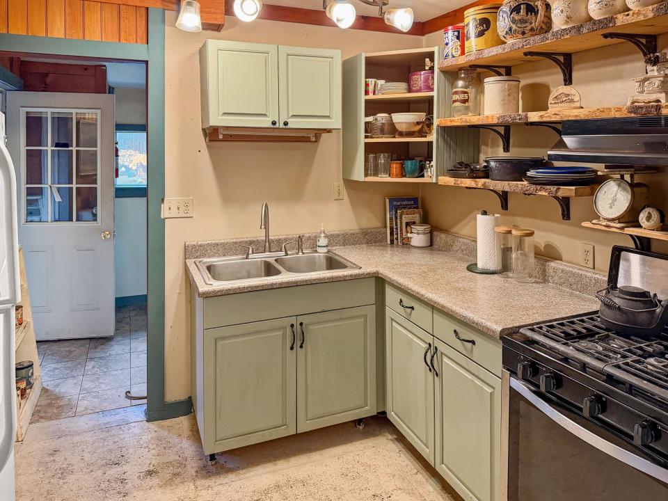 962F2741-6F29-48E2-ACBE-3A2AFB98413F