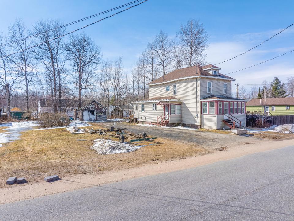 20 Leboeuf St-11