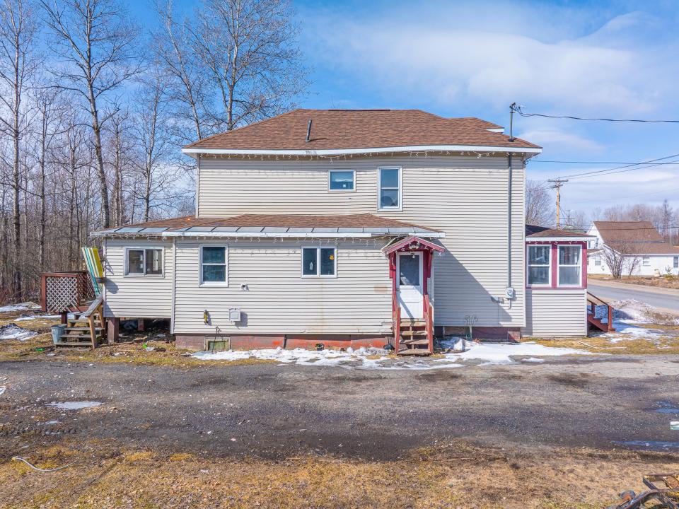 20 Leboeuf St-13