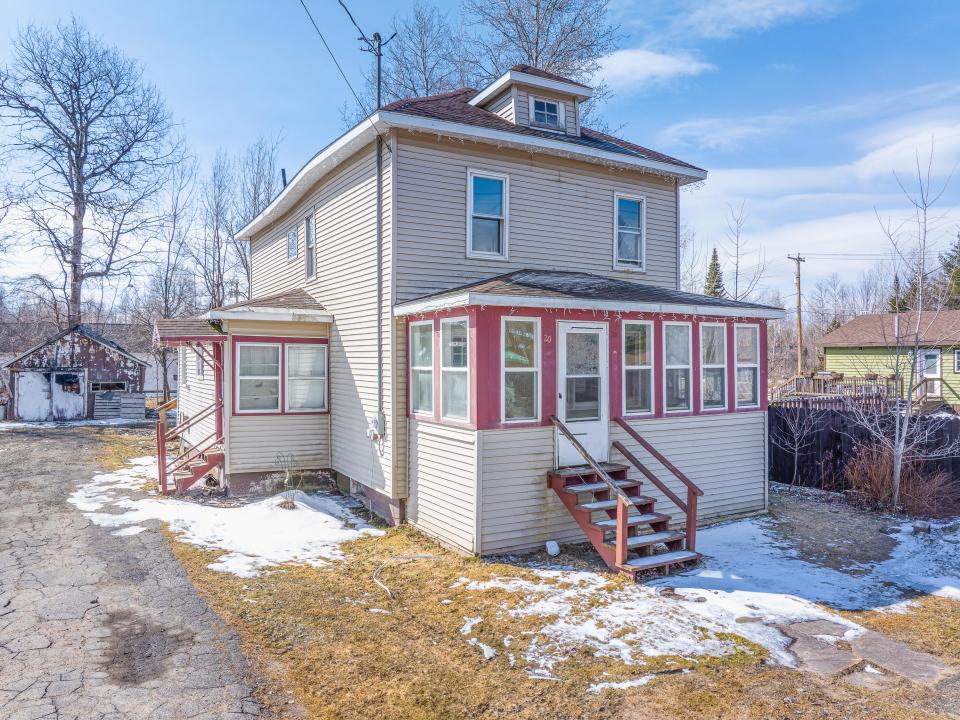 20 Leboeuf St-18