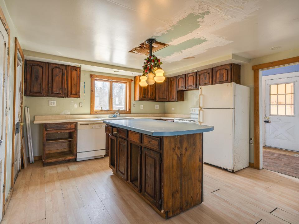20 Leboeuf St-31
