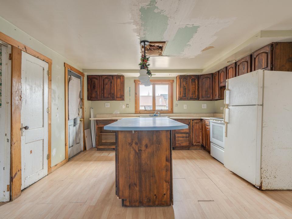 20 Leboeuf St-36