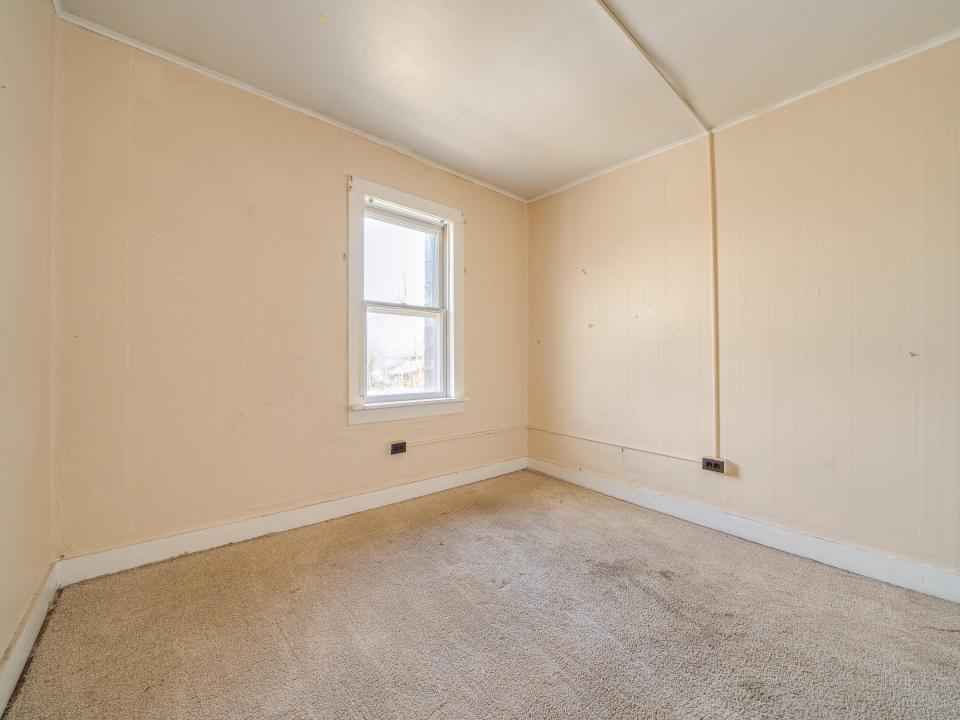 20 Leboeuf St-50