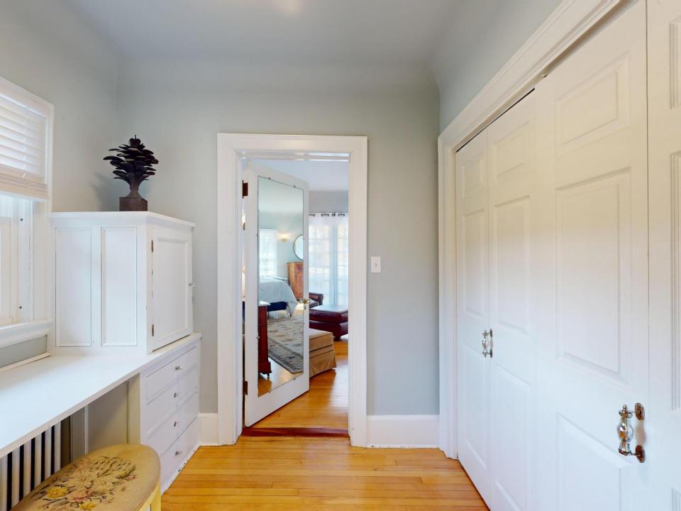 2315-Saranac-Ave-10252024_081339-2 (Copy