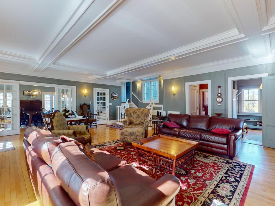 2315-Saranac-Ave-10252024_074414-2 (Copy