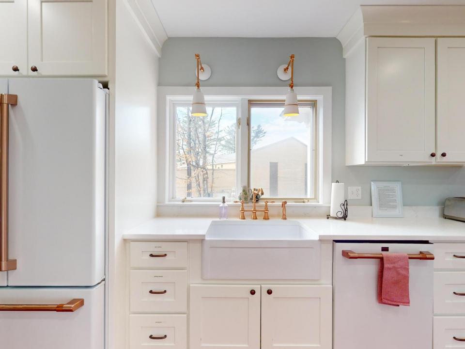 2315-Saranac-Ave-10252024_080317 (Copy)