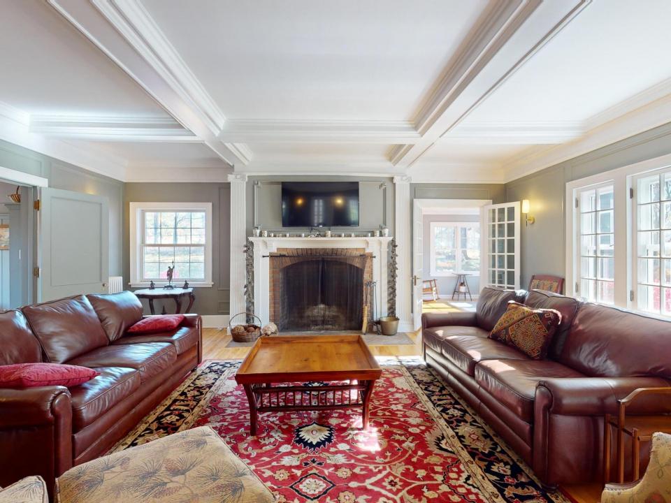 2315-Saranac-Ave-10252024_074736 (Copy)