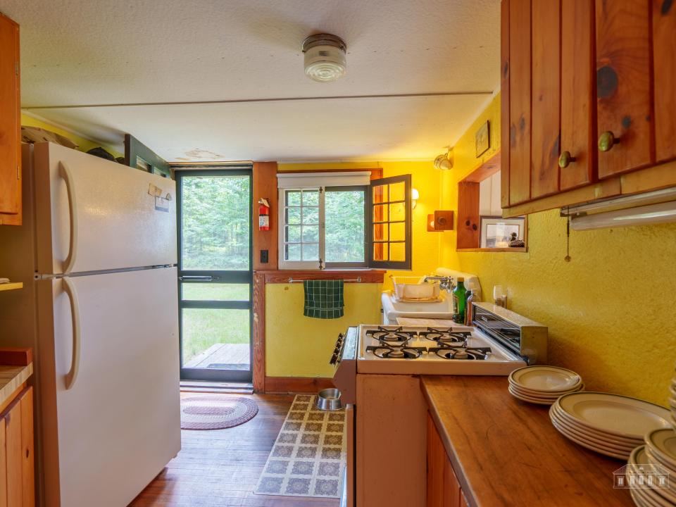 81 Hull Rd Rainbow Lake-63