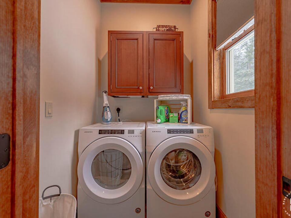 CampSummerBreezeOnUpperSaranac_Laundry