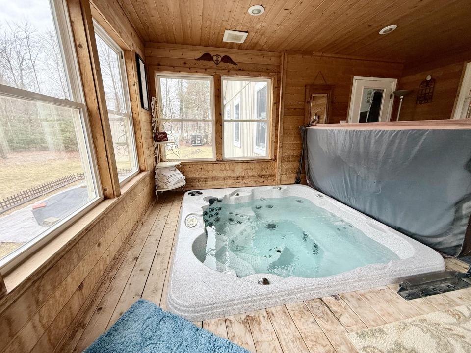 Hot tub room