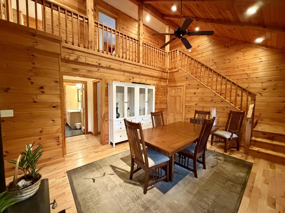 Dining Room 4