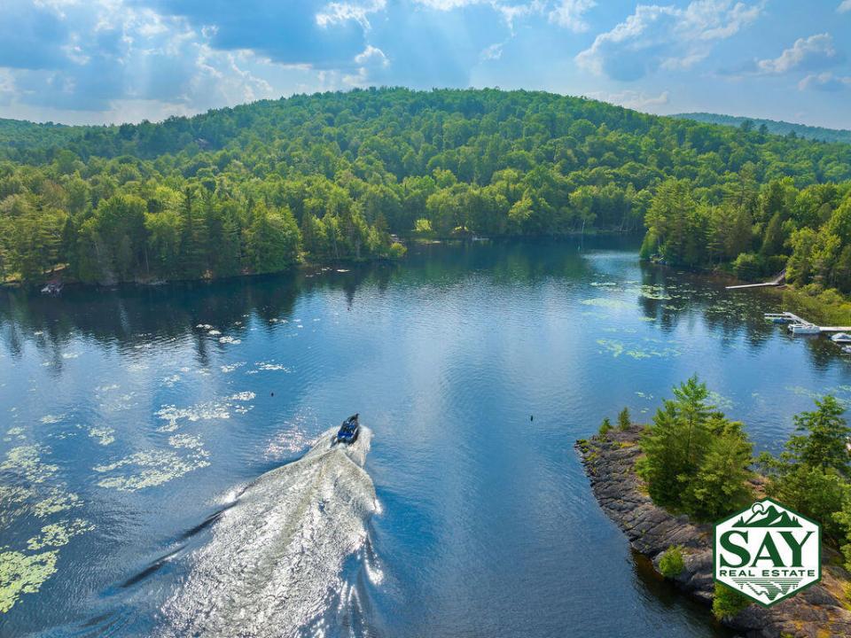 00_Waterfront_DJI_20250715165536_0486_D_